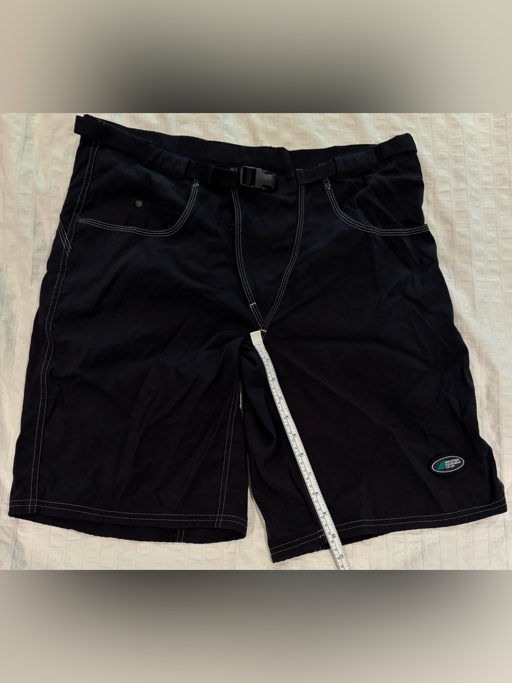 Mountain Equipment Co-op Vintage 1990’s MEC Black Nylon Biking Shorts SZ 33 - Picture 5 of 6